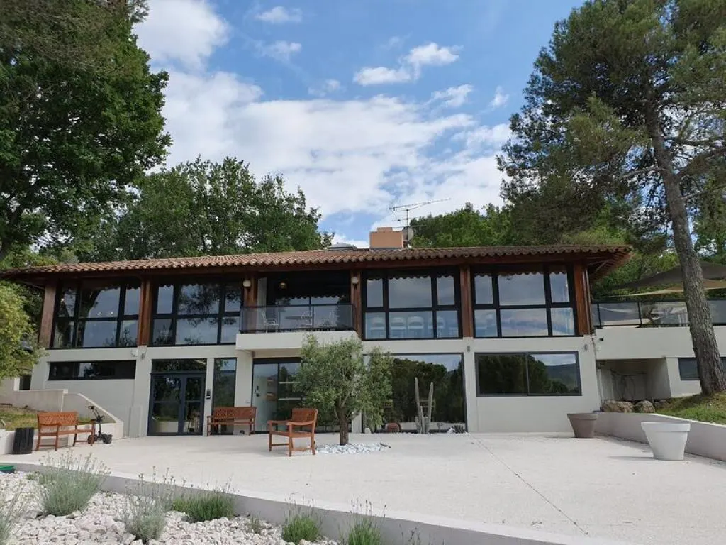 Club house et restaurant du Golf Sainte Baume
